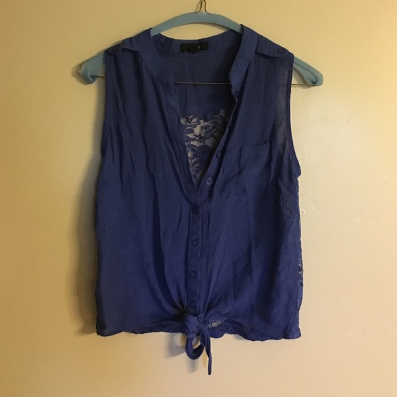 Blue button up, lace back top. Tie crop top fit.