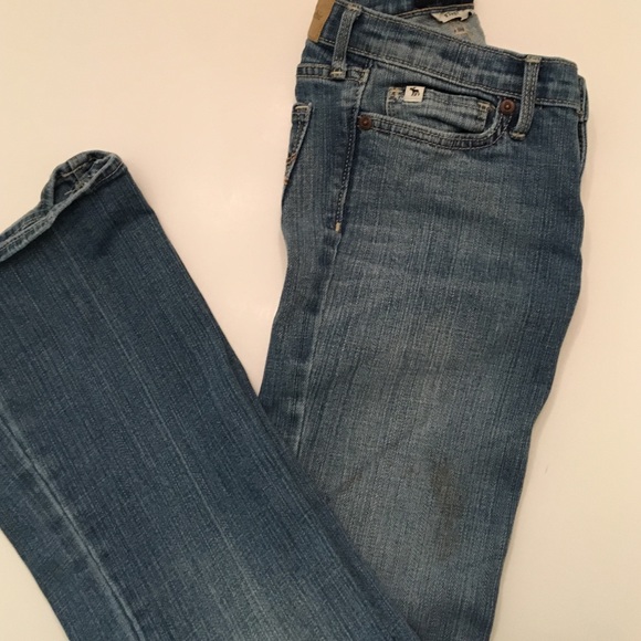 Girls blue jeans
