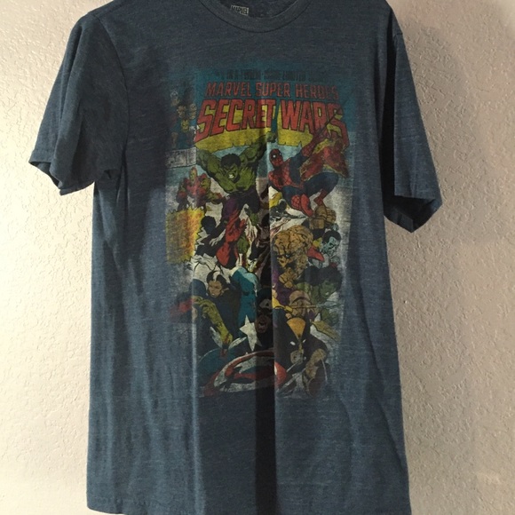 "Marvel Superheroes Secret Wars" Tee