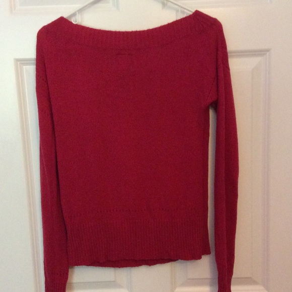 Sweater - Picture 4 of 4