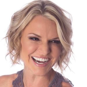 Meet your Posher, Joy