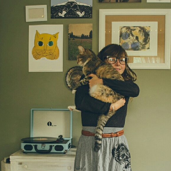 Meet your Posher, Tiny