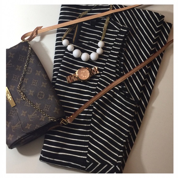 J. Crew Dresses & Skirts - J. Crew stripe dress 93% cotton 7% spandex