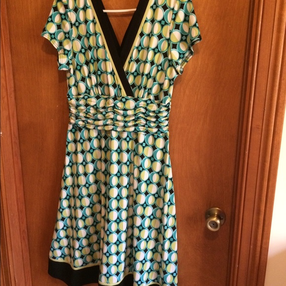 Studio Dresses & Skirts - Dress