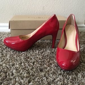 Red patten leather heels