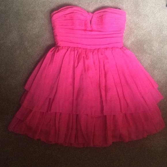 bebe Short Party Dress