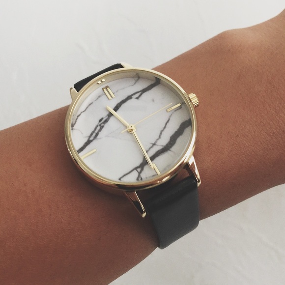 Last One! • Marble Minimal Watch • - Picture 3 of 4