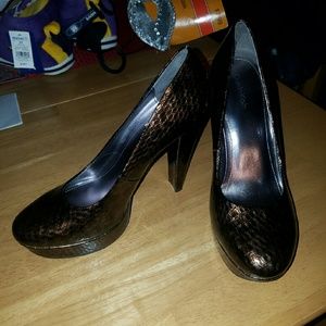 Calvin Klein pumps never worn size 7.5