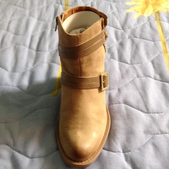 Tan buckle bootie