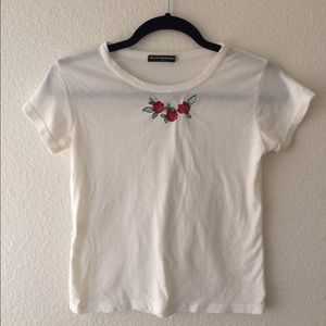 Brandy Melville 'Maron' Crop