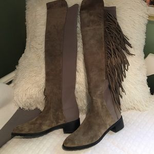 Stuart Weitzman Mane Boots with Fringe NIB Size 6M