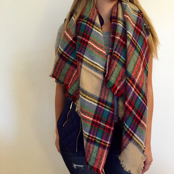 Tan Plaid Blanket Scarf (LAST ONE!) - Picture 2 of 4