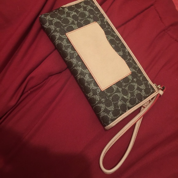 Coach wallet - Picture 2 of 3