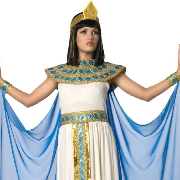 Cleopatra costume