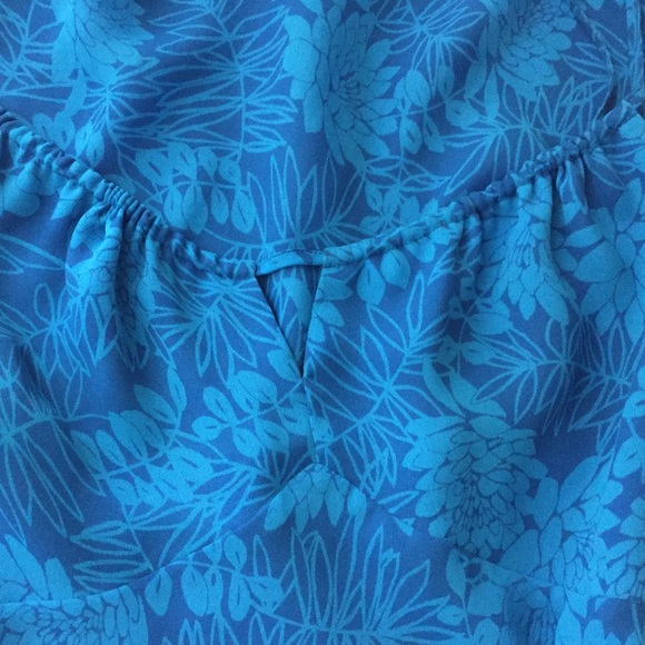 Express beautiful aqua and blue dress - Picture 3 of 4