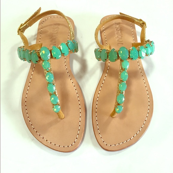 Green thong sandal with back ankle strap
