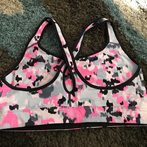 VSX sport sports bra - Picture 2 of 3
