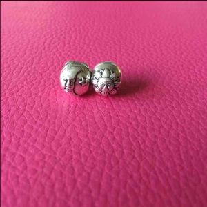 Pandora night and day clips