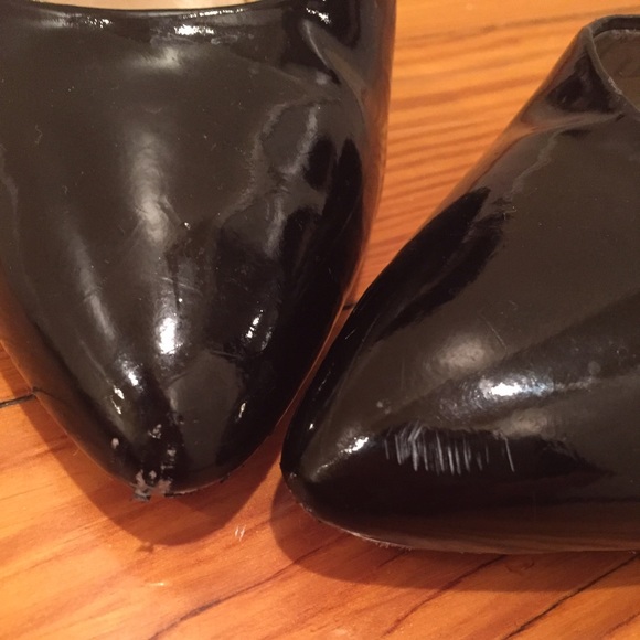 BCBG Black Pumps 👠 - Picture 4 of 4