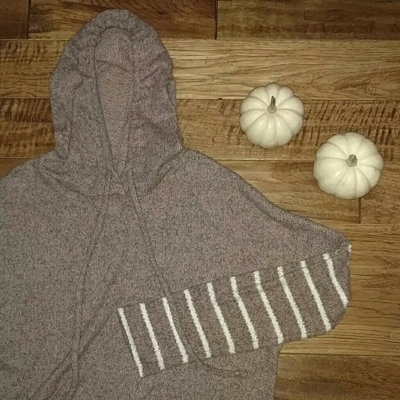 Last 1 SALE🎉 Pink Taupe Stripe Sweater Hoodie - Picture 3 of 4