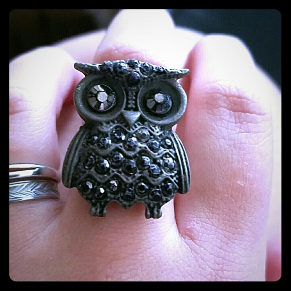 Adorable Chubby Owl ring