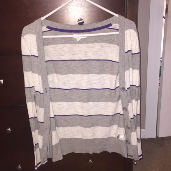 AEROPOSTALE cardigan small