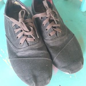 TOMS laced shoes GREY size:9.5