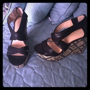 Nine & Co wedges