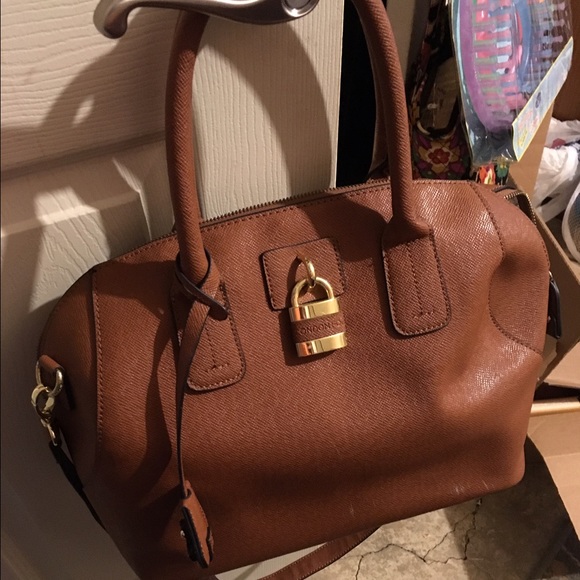 Brown London fog large handbag