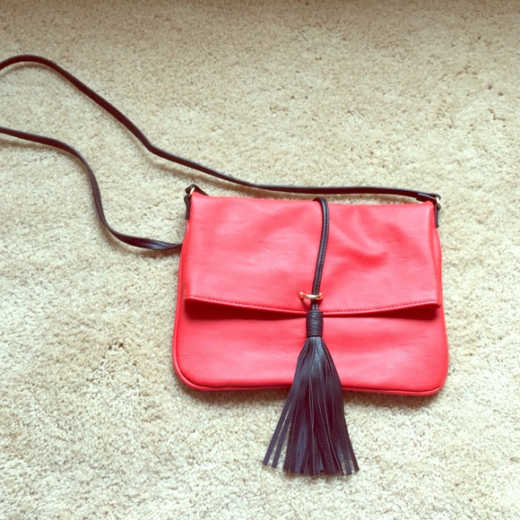 H&M red & black cross-body purse!