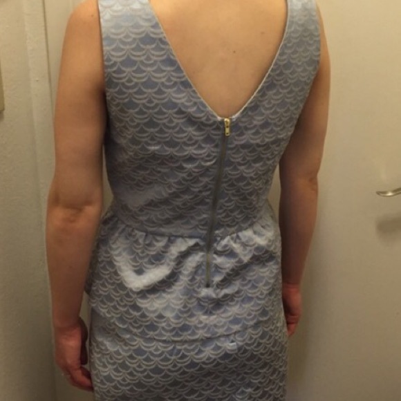Peplum top-2 piece set with matching skirt - Picture 2 of 3