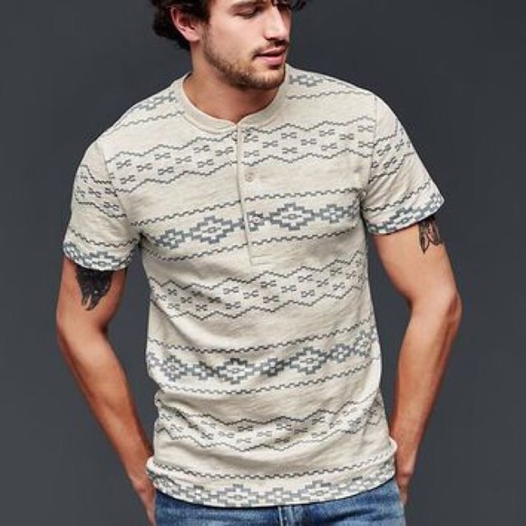 GAP Other - 🌵GAP Short Sleeve Henley Tee