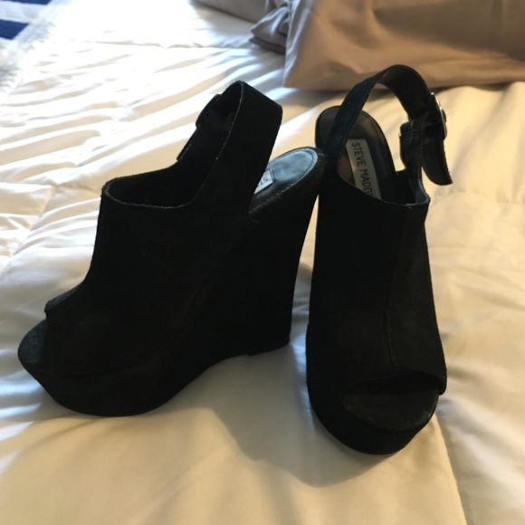 Steve Madden Wedges