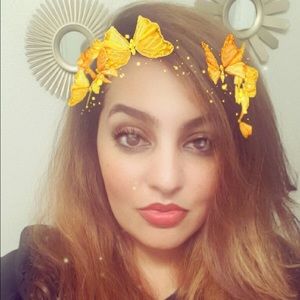 Meet your Posher, Fatima