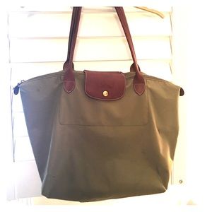 Olive green le pilage longchamp all weather tote