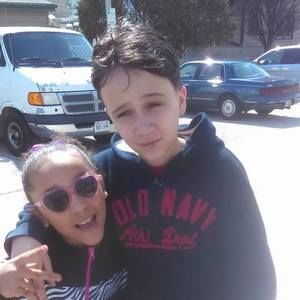 Meet your Posher, Crystal