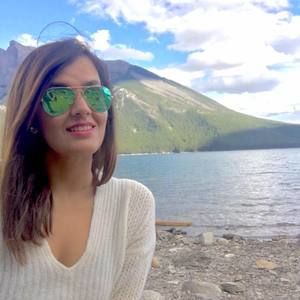 Meet your Posher, Nidhi