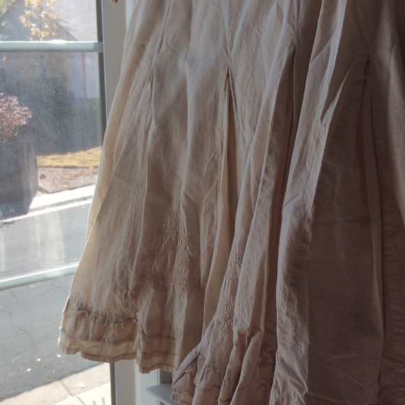 Skirt - Picture 2 of 4