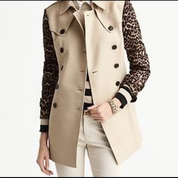 Banana Republic Leopard sleeve trench coat. Sz XS