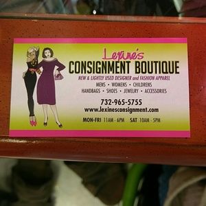 Meet your Posher, Lexine