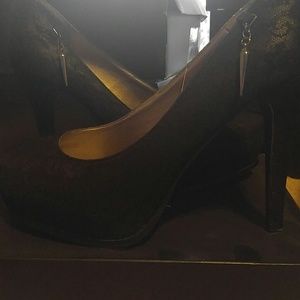 Black heals