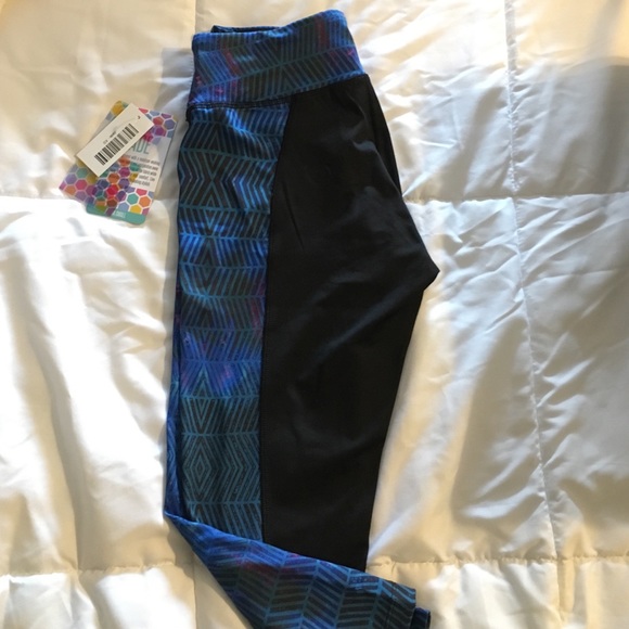 LuLaRoe Jade Workout Capri