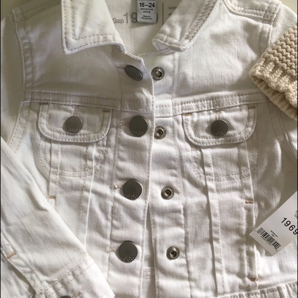 🐰REDUCED🐰Baby GAP jean jacket -NWT