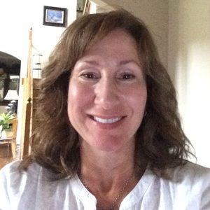 Meet your Posher, Lana