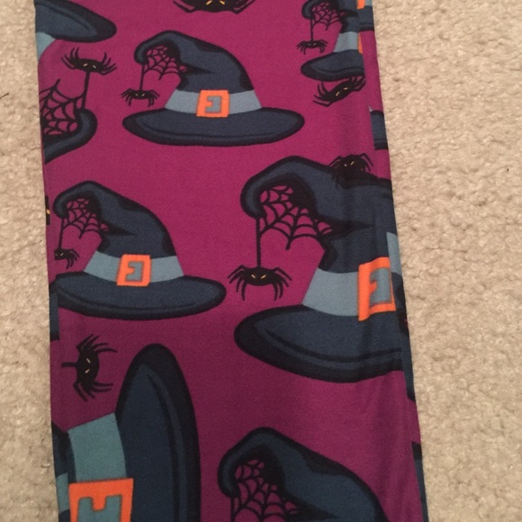New Halloween Lularoe!❤️ - Picture 2 of 3