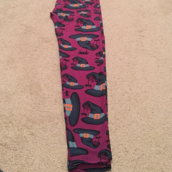 New Halloween Lularoe!❤️ - Picture 3 of 3