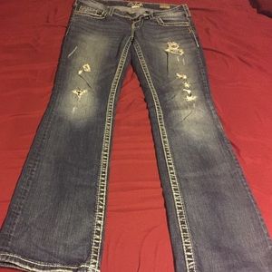 Size 28 Silver jeans, 33" length bootcut