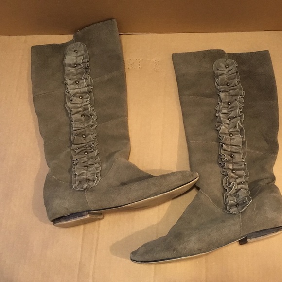 Ruffle boots
