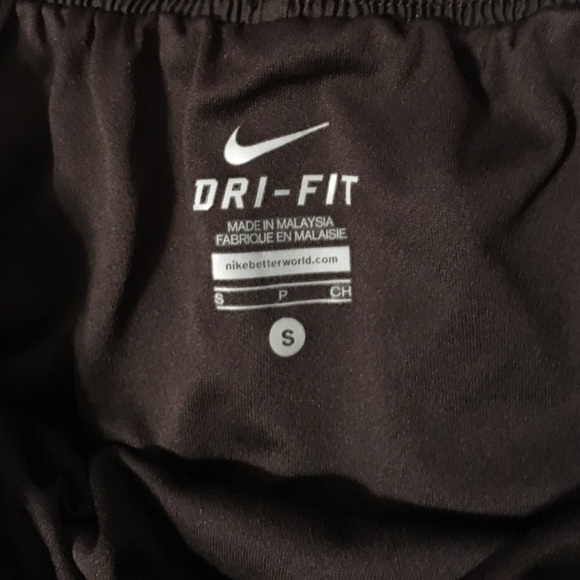 Nike tempo shorts - Picture 2 of 2