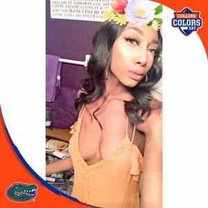 Meet your Posher, Taylor